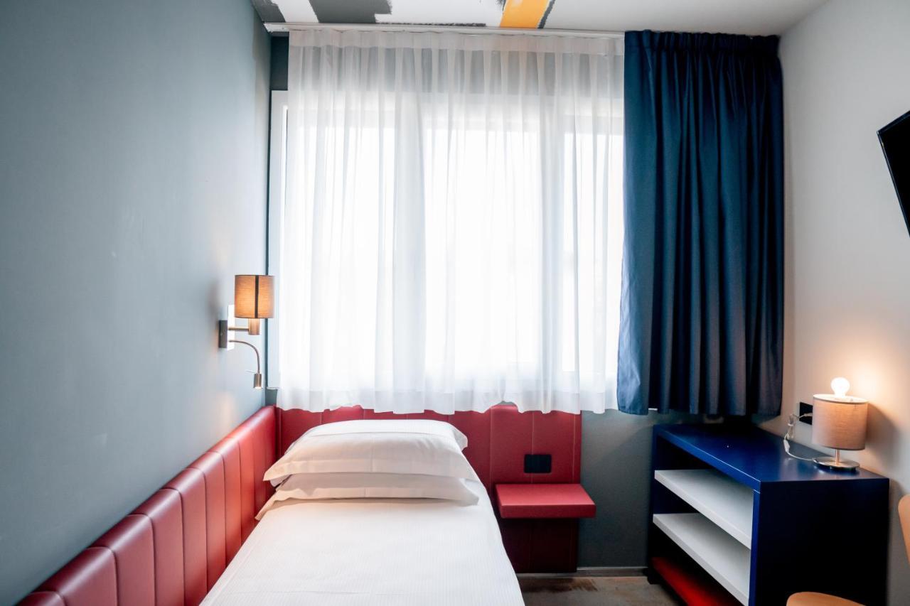 K Modern Hotel Peschiera del Garda Eksteriør bilde