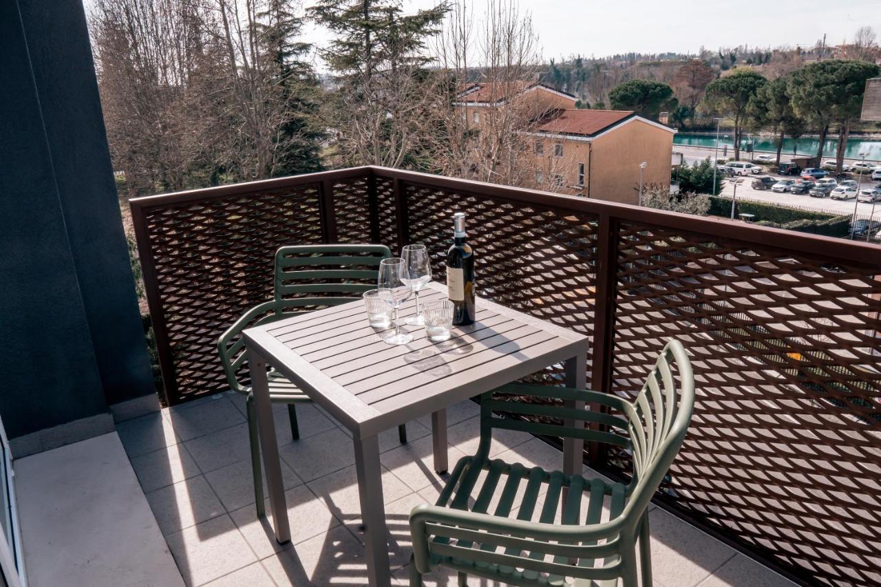 K Modern Hotel Peschiera del Garda Eksteriør bilde