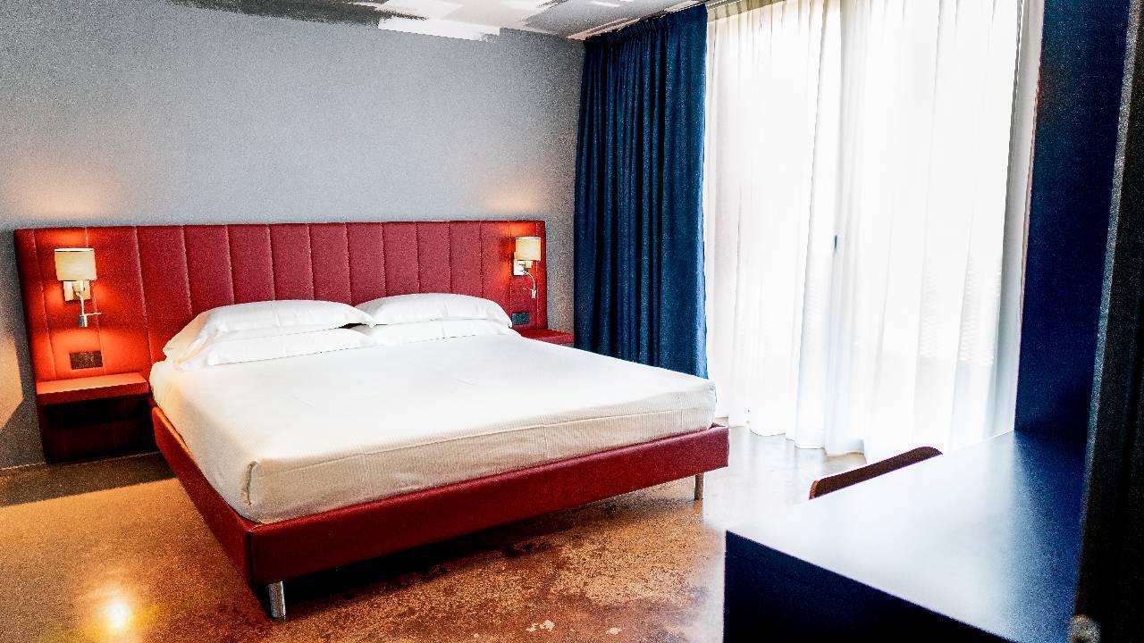 K Modern Hotel Peschiera del Garda Eksteriør bilde